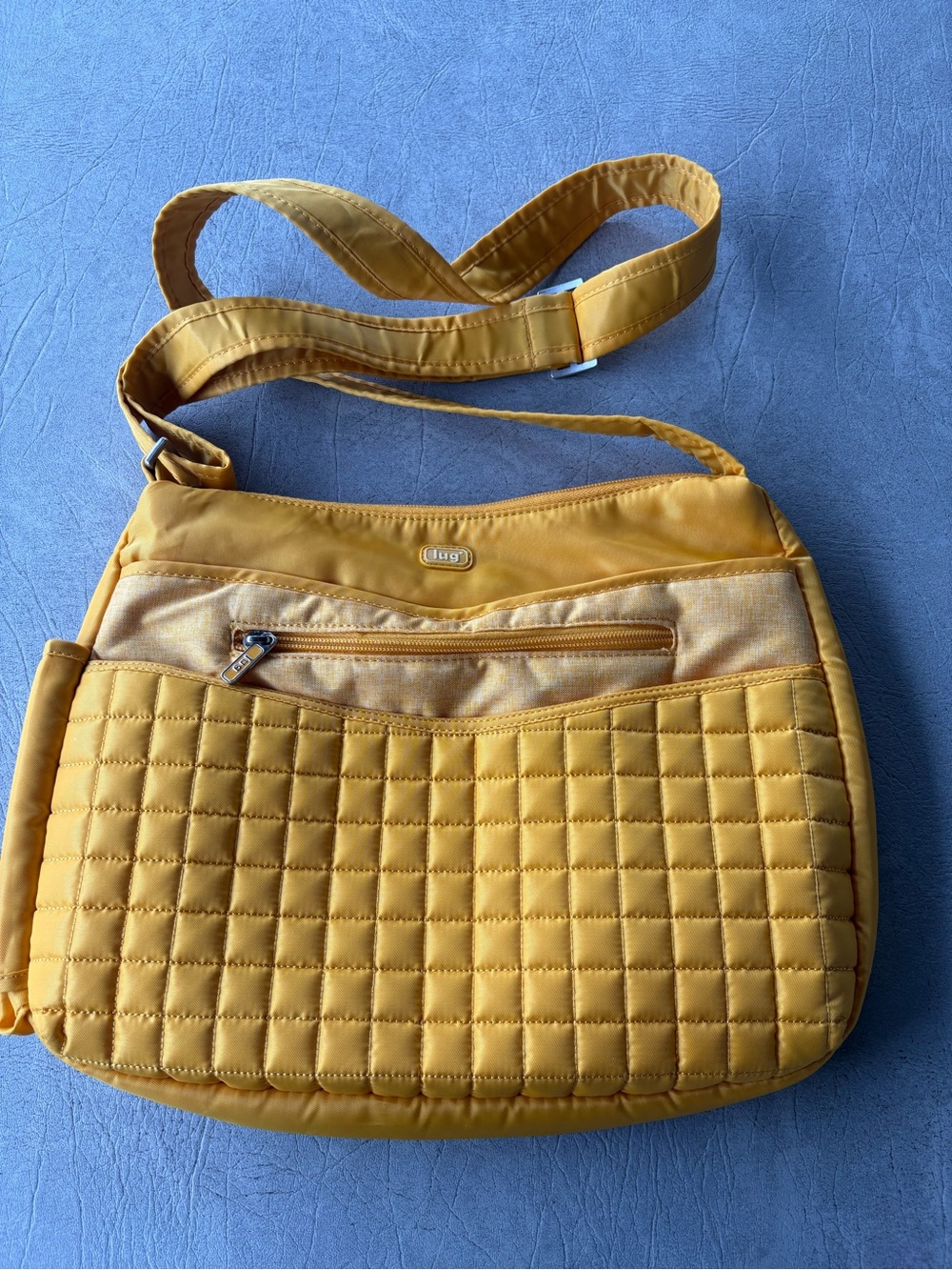 Baggallini Mustard Quilted Crossbody Bag Lug